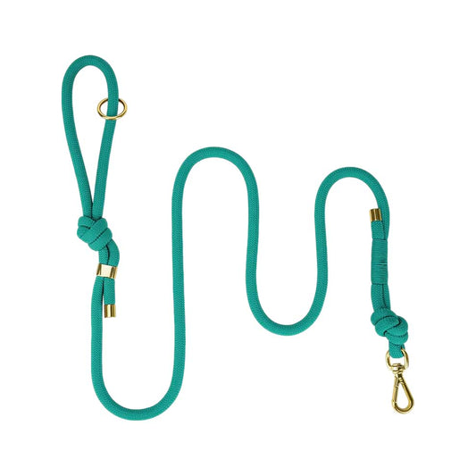 No Pull Dog Leash in vibrant green, featuring a heavy-duty climbing rope design and a comfortable grip for safe, everyday walks.